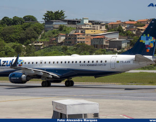 AeroTv - Embraer 195 PR-AXN da Azul